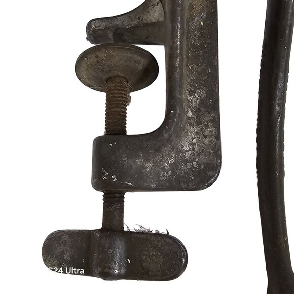 Vintage Universal No.3 Meat Grinder Food Chopper L.F.& C. New Britain Conn. USA - Picture 5 of 15